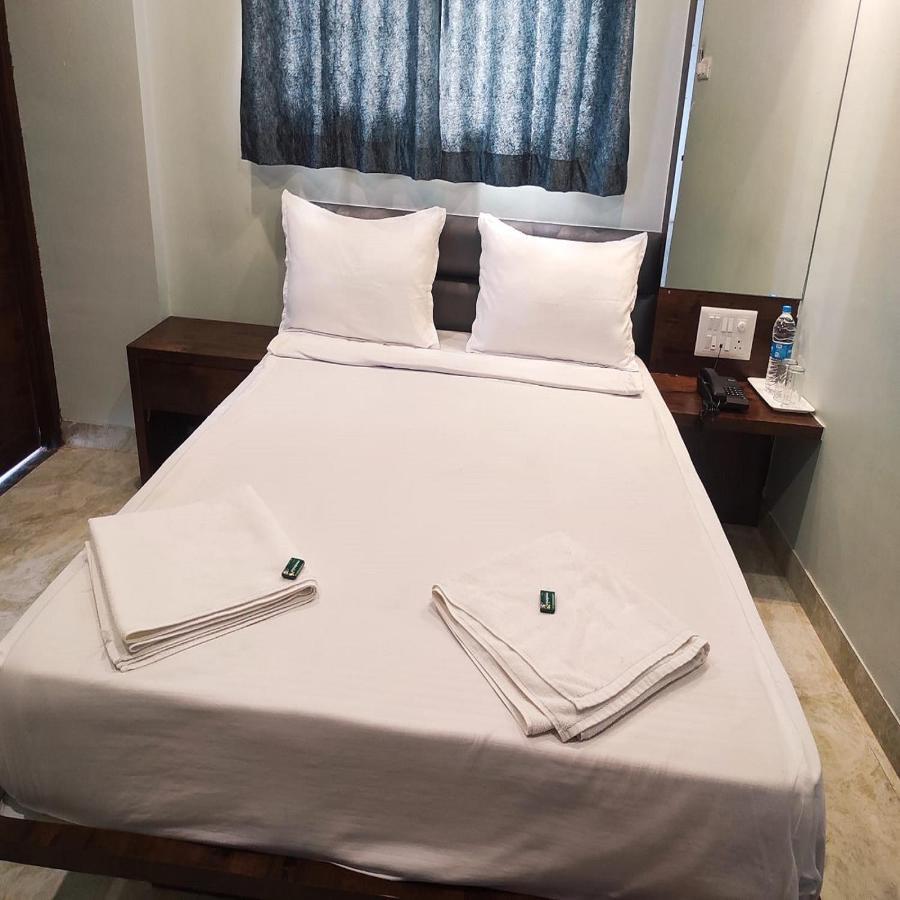 Shankar Residency, Akkalkot Akalkot Buitenkant foto